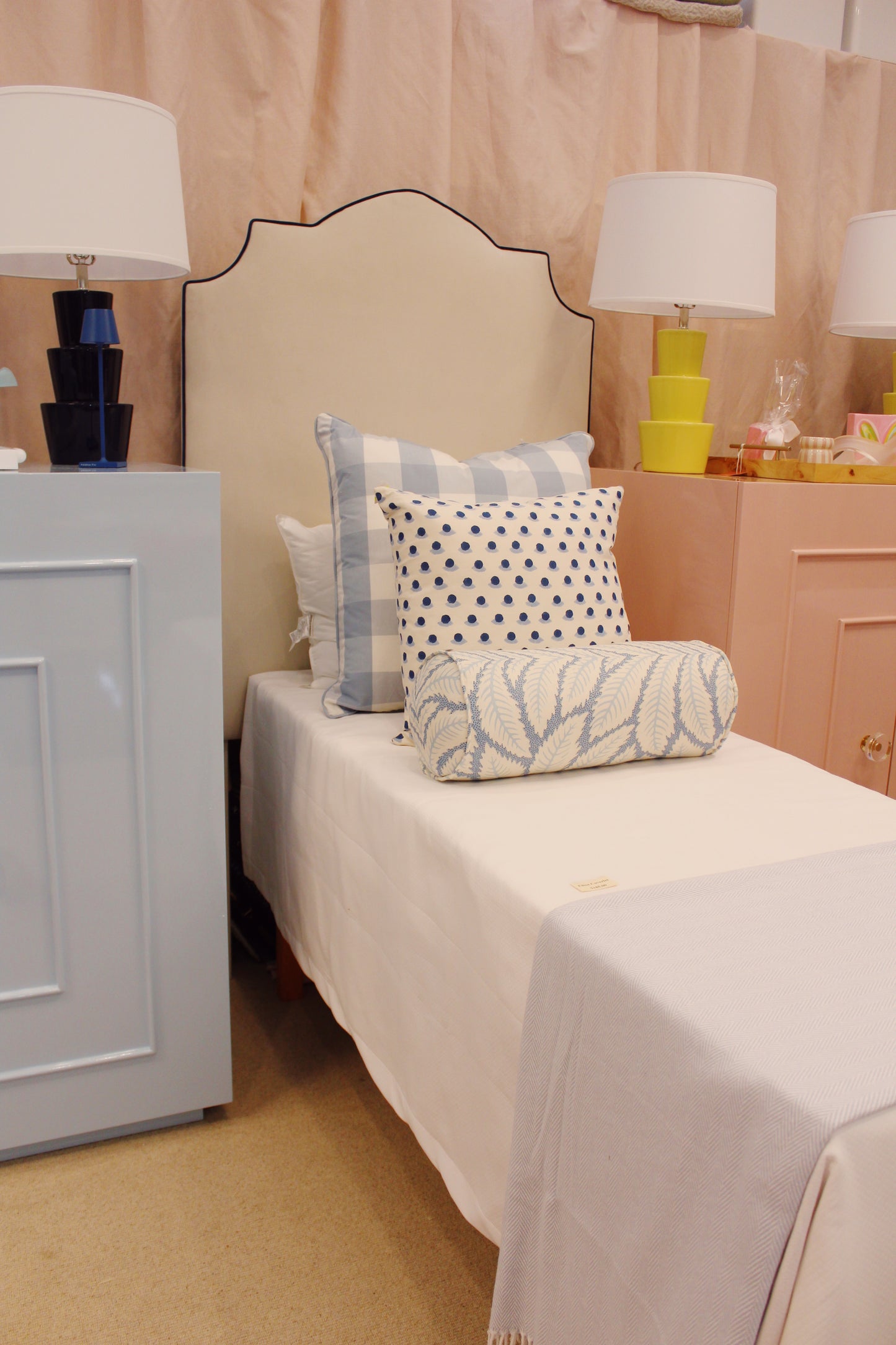 Celine Throw White/Sea